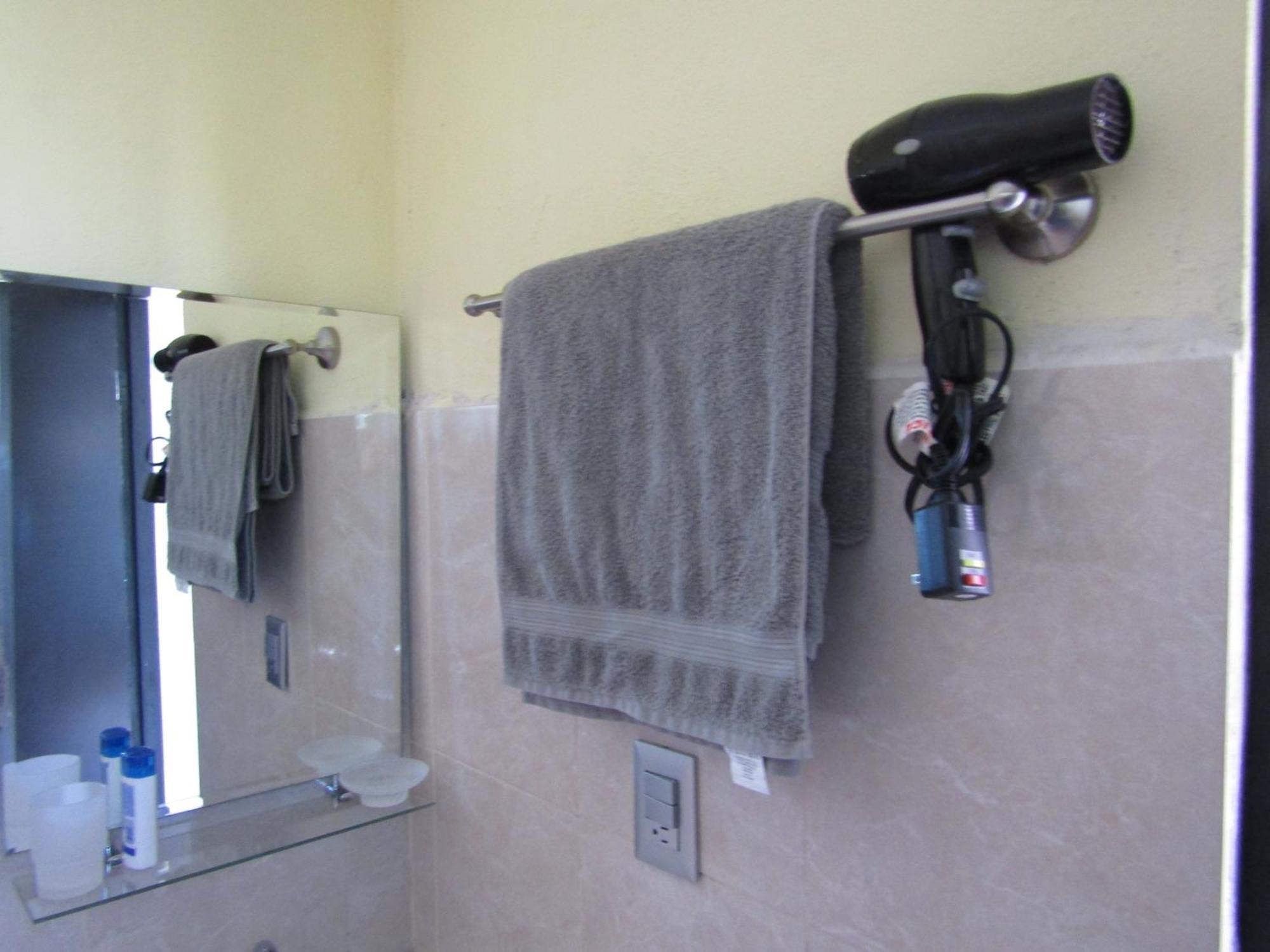 Apartamento Departamento Inteligente En Colonia Cerrada Vigilancia 7x24 Monterrey